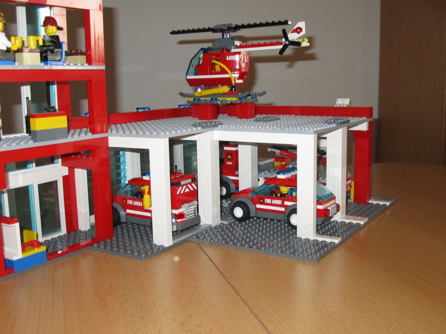 Tűzoltóállomás bővítése