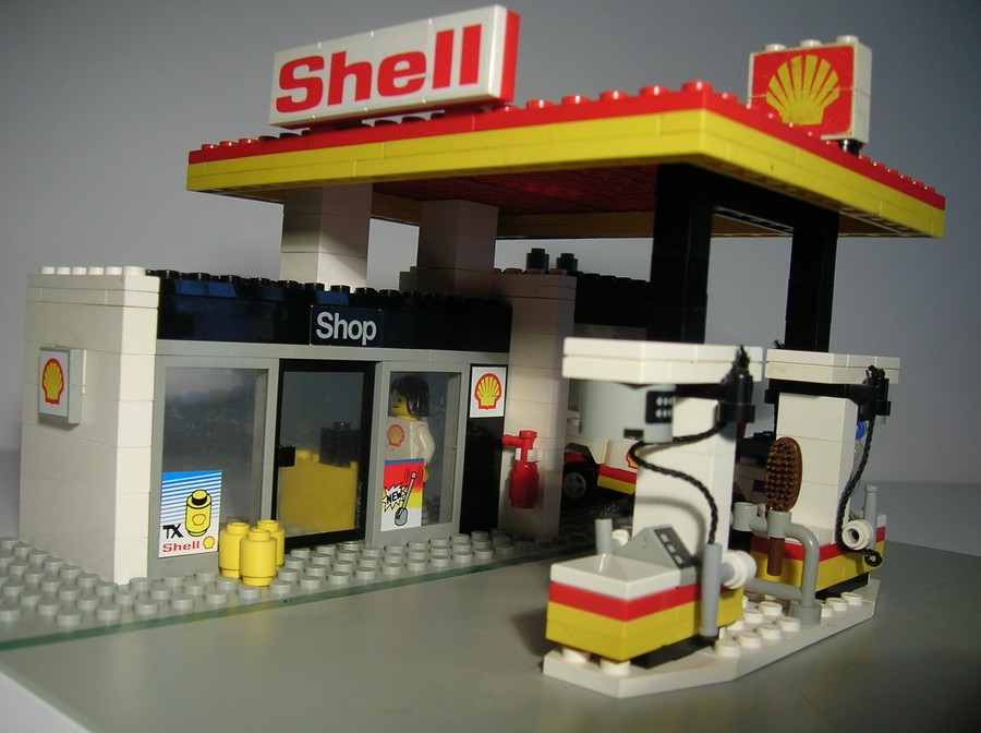 Shell Service Station