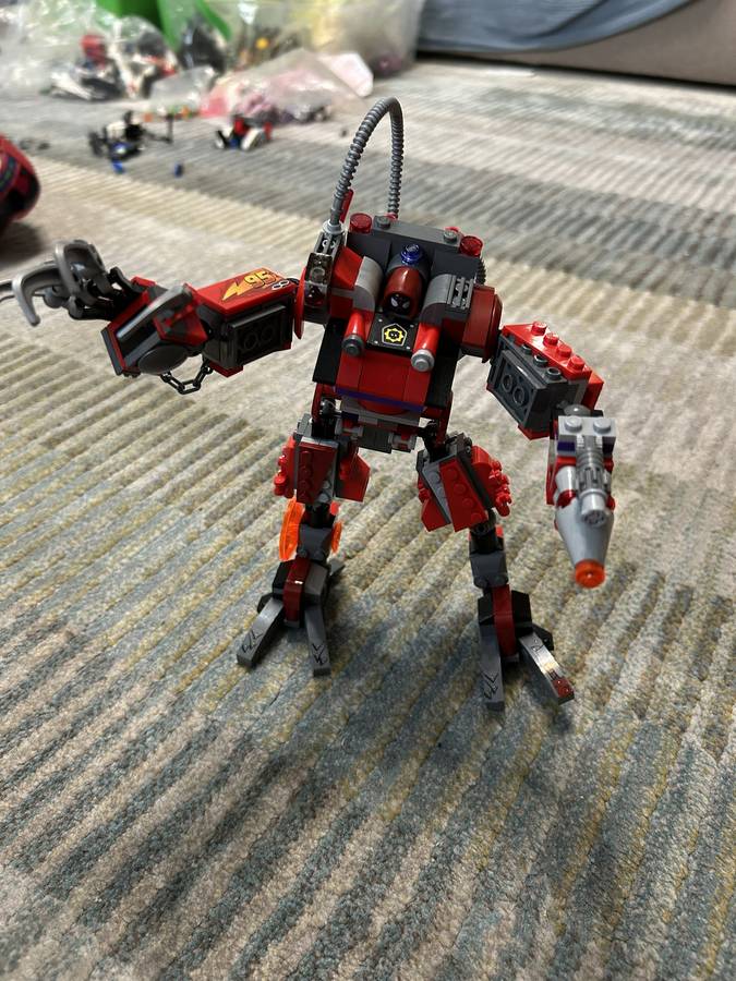 Piros robot