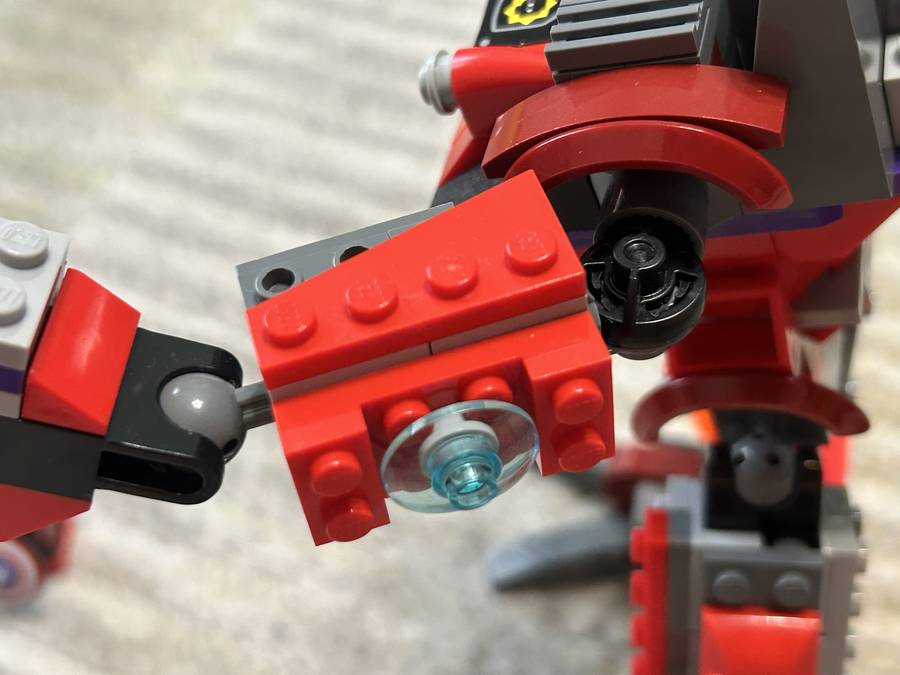 Piros robot