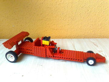 Red Dragster 