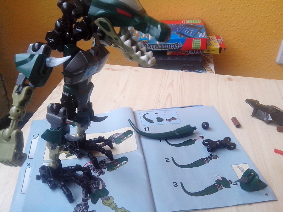 LEGO CHIMA: CHI Cragger 