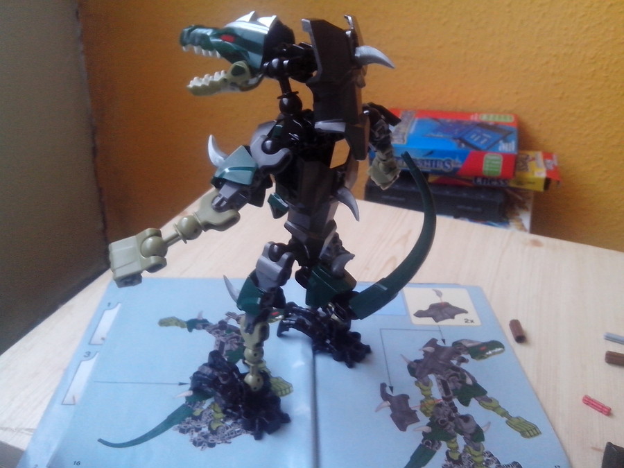 LEGO CHIMA: CHI Cragger 
