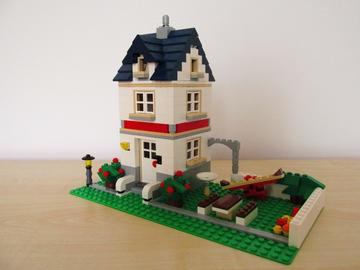 LEGO 5891 - Almafa ház - Városi ház