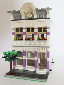 LEGO Ruhásüzlet - moduláris ház