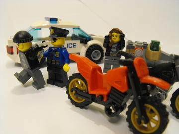 Száguldó rendőrségi üldözés