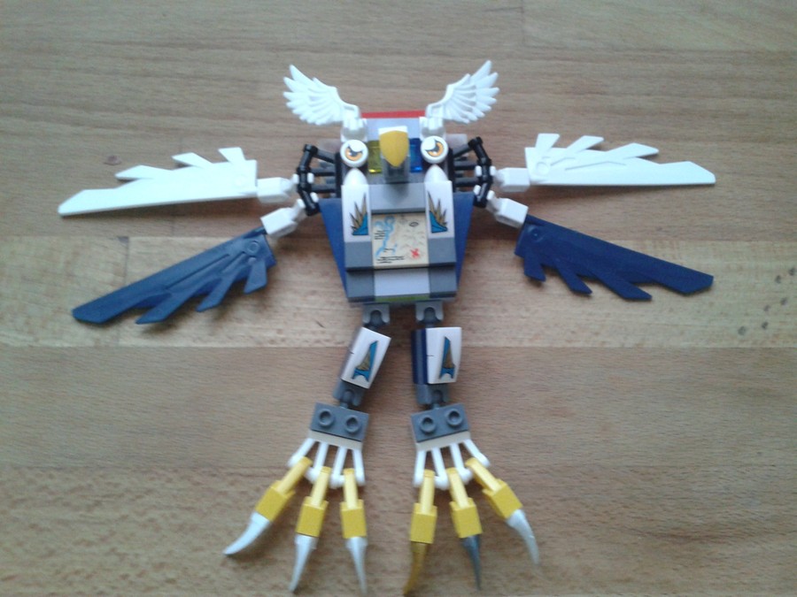 Eagle vs Robothero Ultra