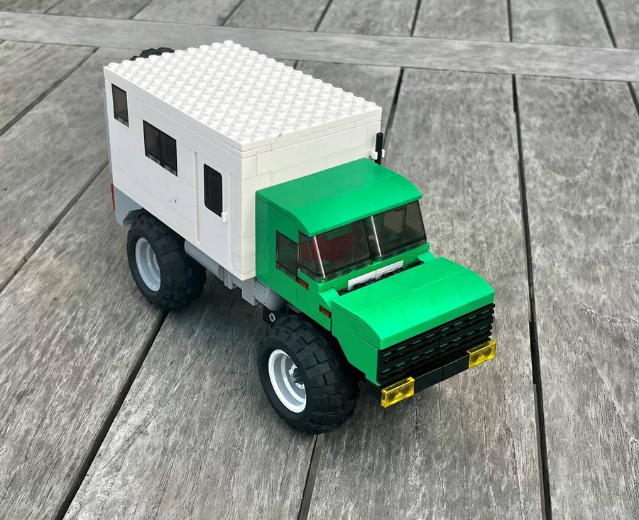 Unimog camper