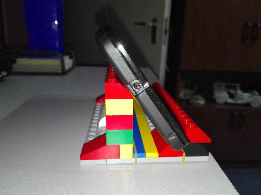 LEGO Telefontartó