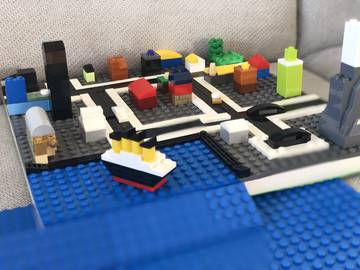 Mini Titanic kihajózása mini lego city-ből