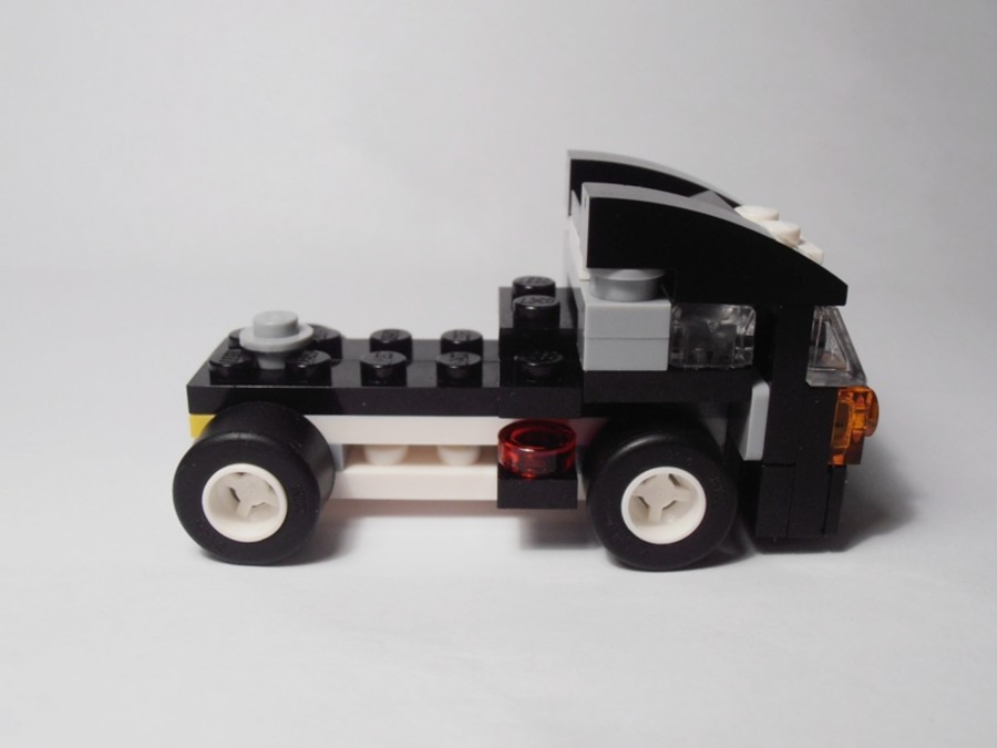 30183 Race Truck