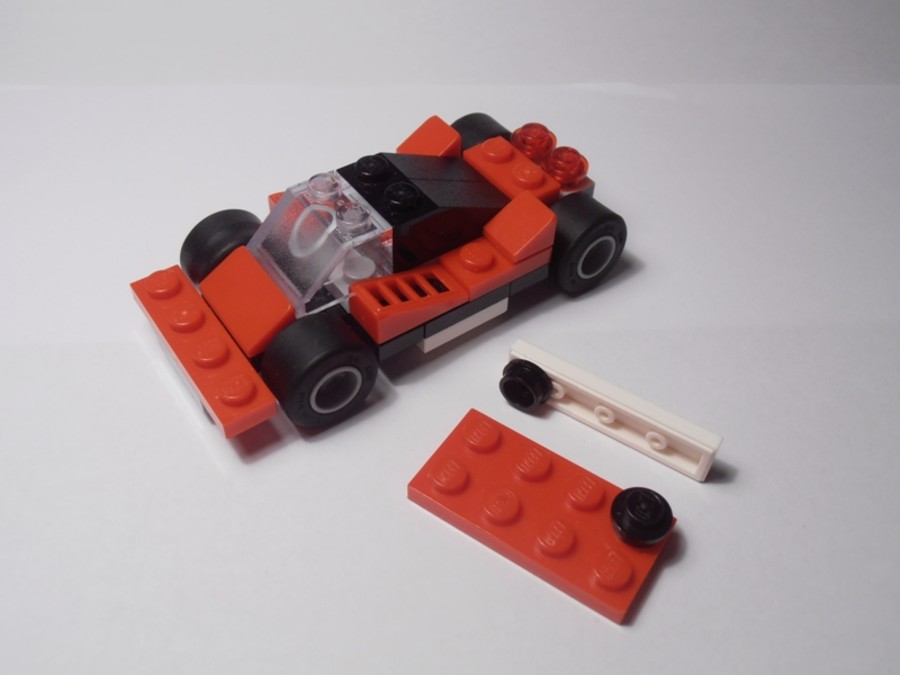 30187 Le Mans Race Car