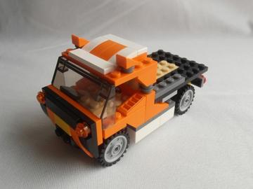 31017 Flatbed Truck