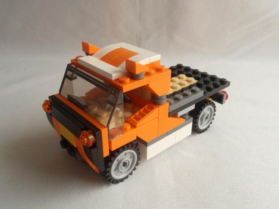 31017 Flatbed Truck