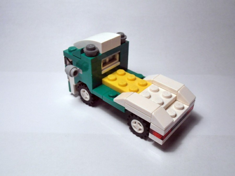 6910 Mini Flatbed Truck