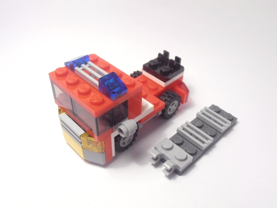 6911 Mini Fire Truck