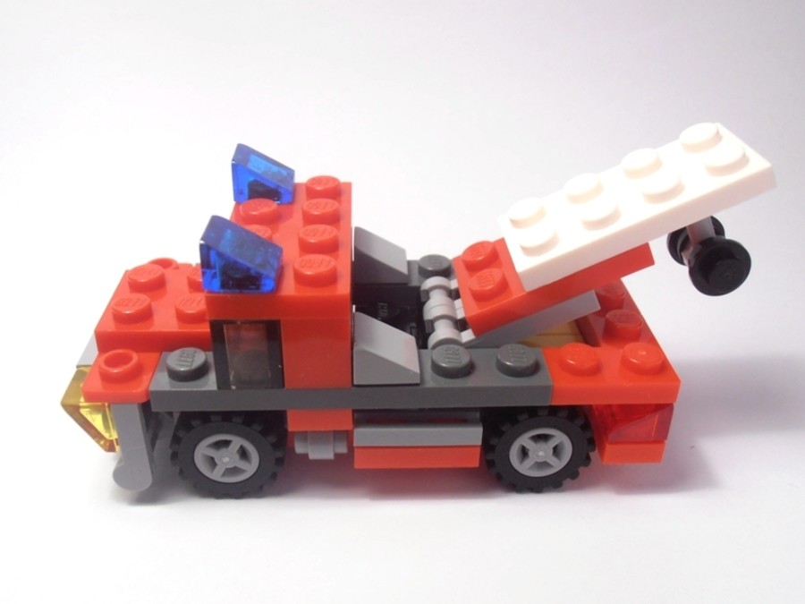 6911 Tow Truck