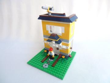 31035 The Astronomer's Home
