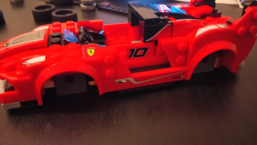 Ferrarit mindenkinek!