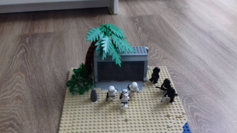 Star Wars scarif moc