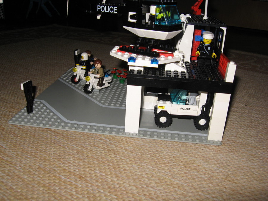 6386 Police Command Base 1986