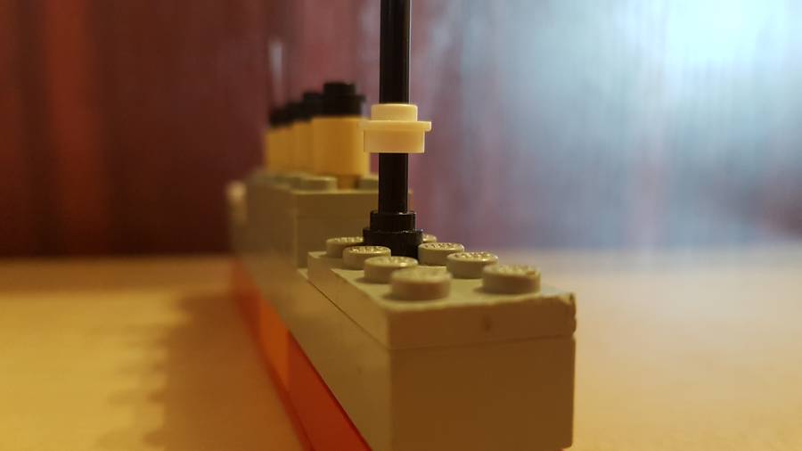 R.M.S. TITANIC (MINI)