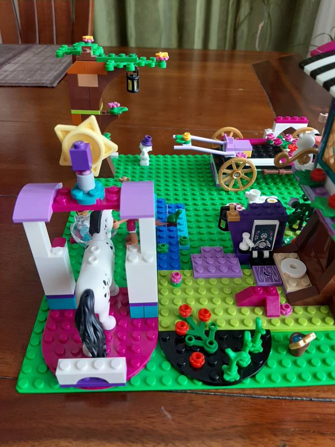 Kovács Edit új építménye LEGO41688 Varázslatos karaván rendelés azonosító: KS202106140107