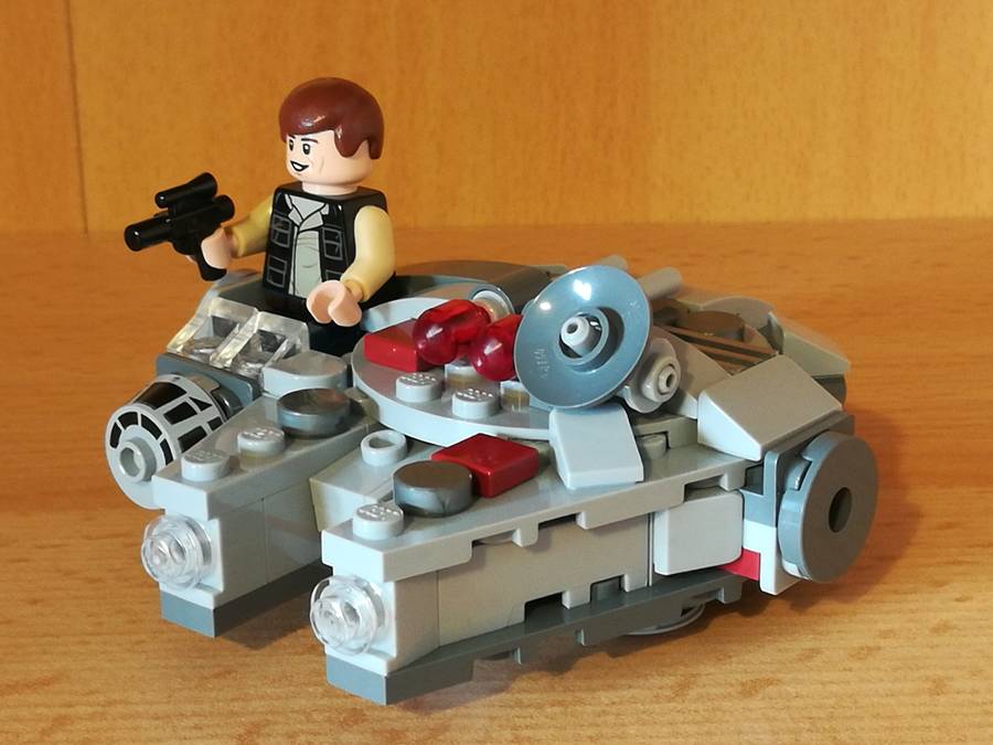 Millennium Falcon Microfighter