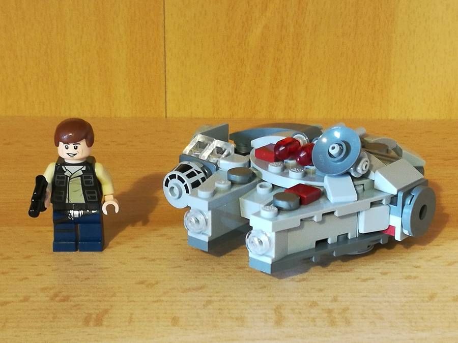 Millennium Falcon Microfighter