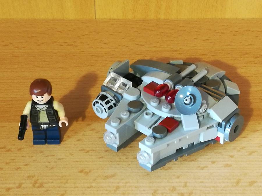 Millennium Falcon Microfighter