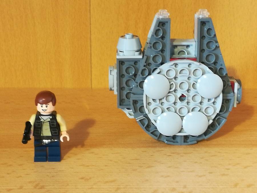 Millennium Falcon Microfighter