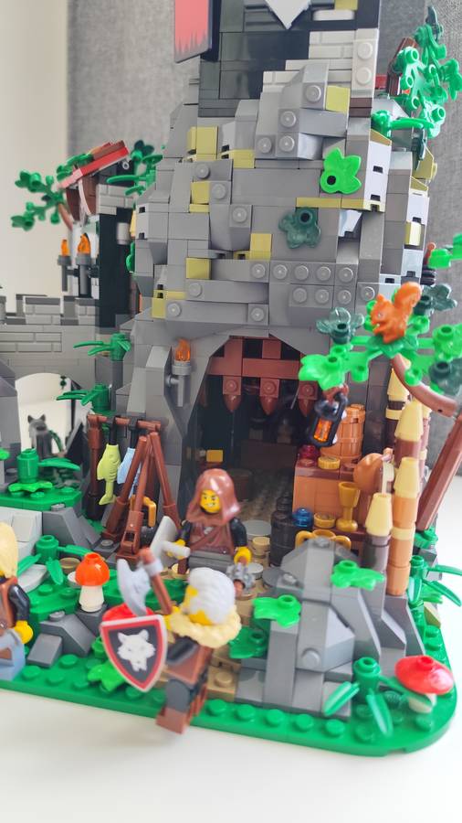 Outlaw Forest Den