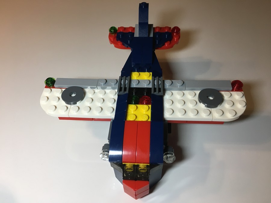 Repülő építése