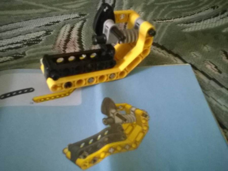 Lego Technic Bobcat