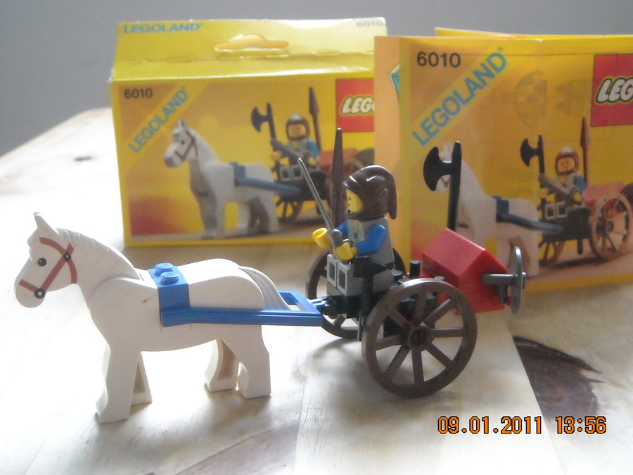 LEGO Castle Supply Wagon 1984
