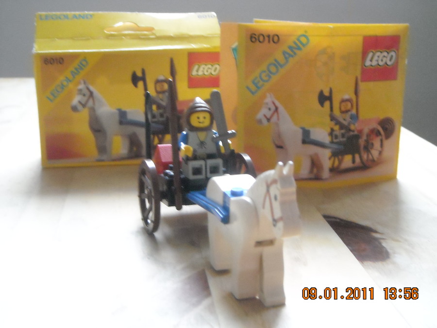 LEGO Castle Supply Wagon 1984