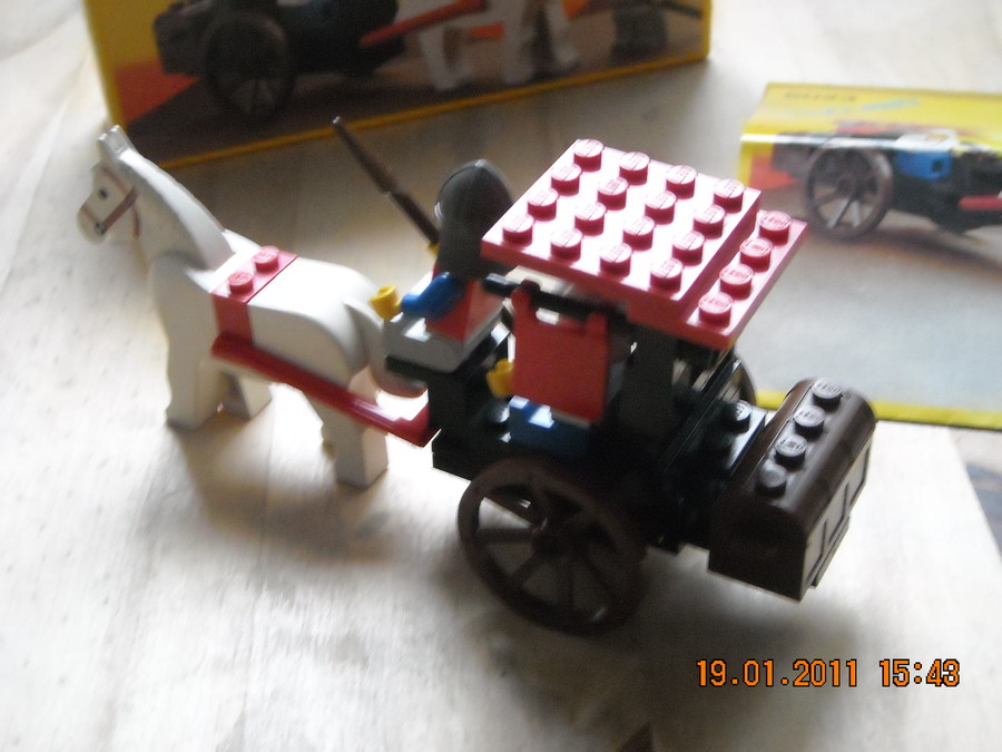 LEGO Castle 6023 Maiden's Cart 1986