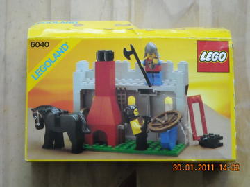 LEGO Castle  6040 Blacksmith Shop   1984
