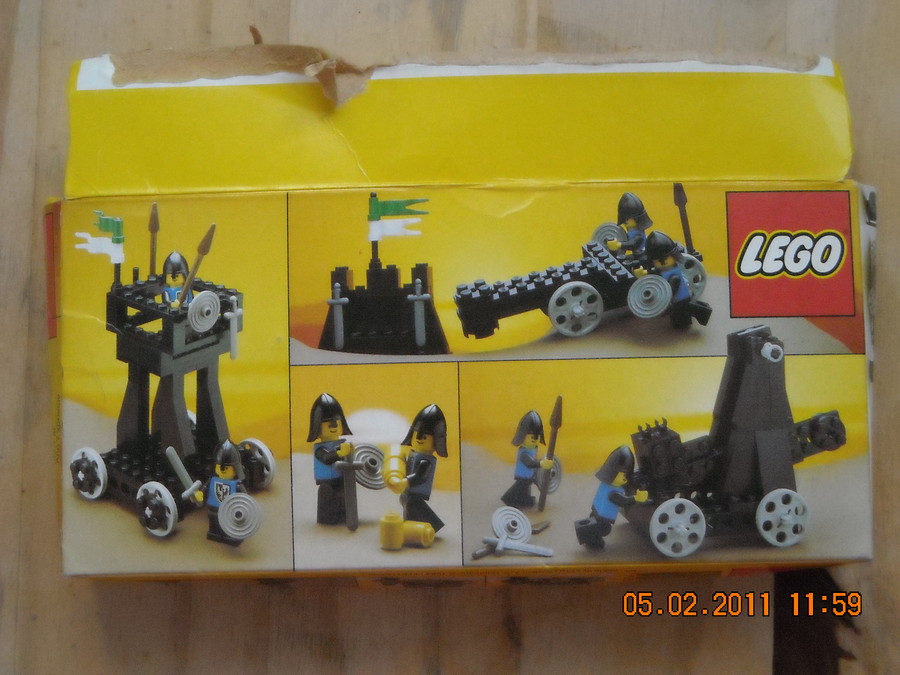 LEGO  Castle  6030  Catapult  1984