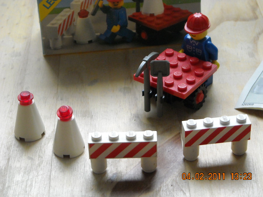 LEGO  City  6606  Road Repair  1983
