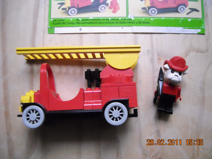 LEGO Fabuland  3638 Buster Bulldog's Fire Engine  1983