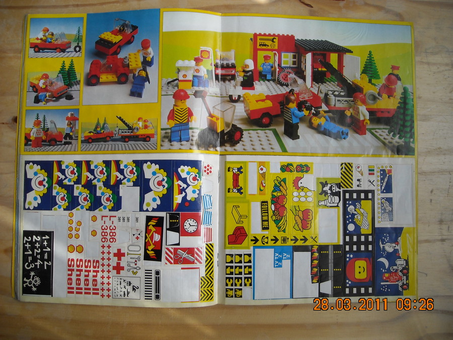 LEGO  Idea Book  6000 Legoland  1980