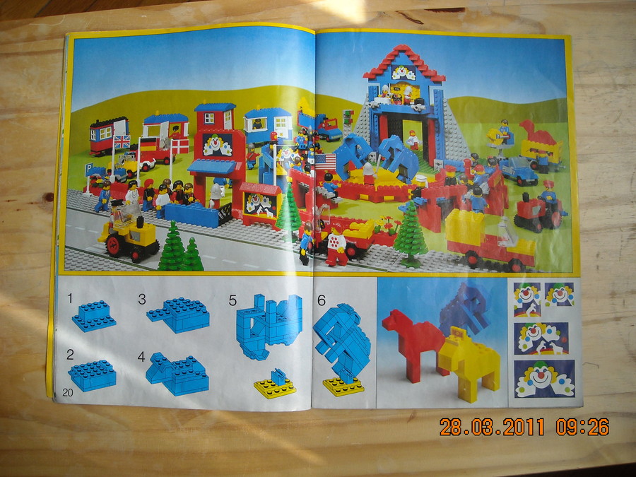 LEGO  Idea Book  6000 Legoland  1980