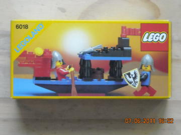 LEGO Castle 6018 Battle Dragon   1990