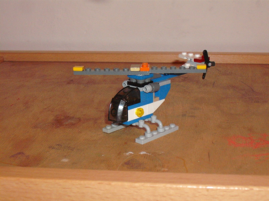 Mini helikopter (Creator)