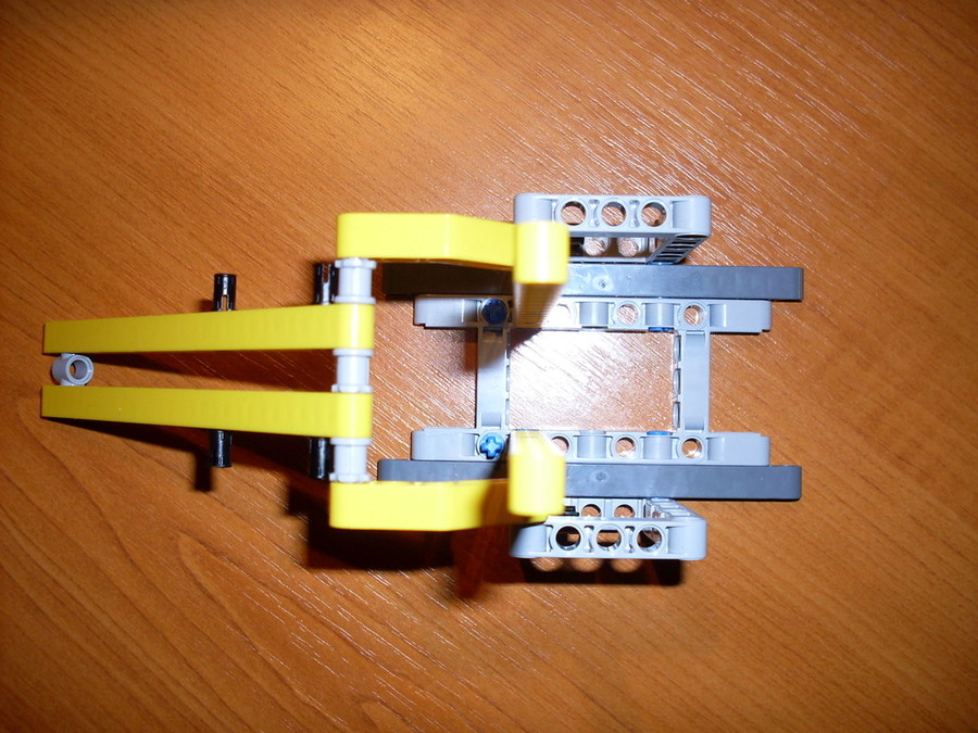 LEGO Technic Bombakereső robot