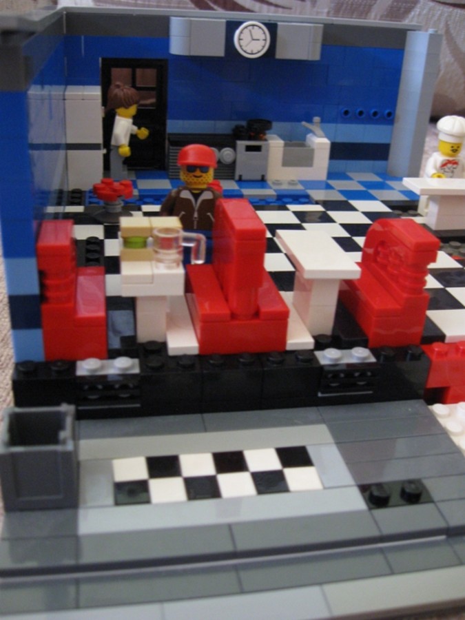 LEGO American Diner